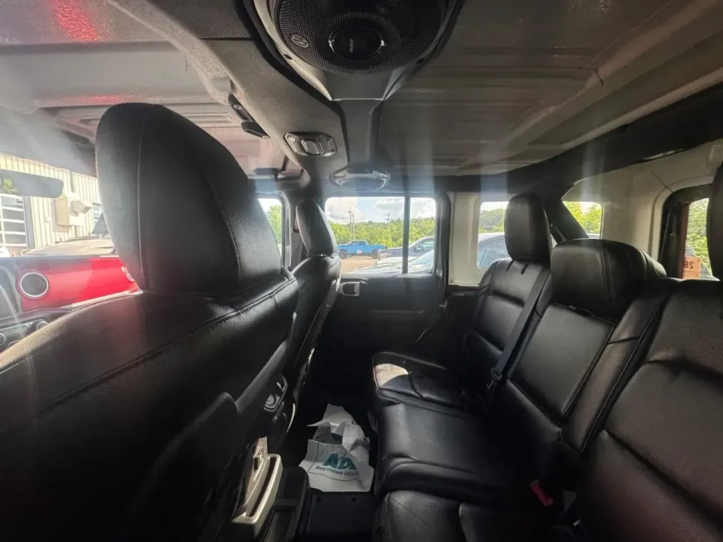 2021 /Black Leather Jeep Wrangler Unlimited Rubicon (1C4HJXFNXMW) with an Other engine, located at 12830 Highway 21, De Soto, MO, 63020, (636) 337-7777, 38.153099, -90.573624 - **Adventure Awaits with the 2021 Jeep Wrangler Unlimited Rubicon at Pettus CDJR DeSoto!** <br /> <br /> If you're looking for a vehicle that perfectly complements your adventurous lifestyle, look no further than this stunning 2021 Jeep Wrangler Unlimited Rubicon. Whether you're navigating the rugged - Photo#1