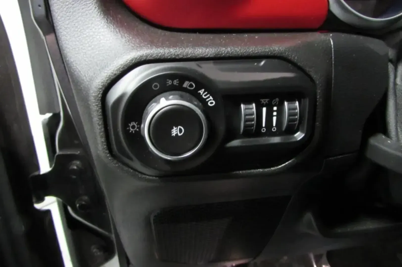 2021 /Black Leather Jeep Wrangler Unlimited Rubicon (1C4HJXFNXMW) with an Other engine, located at 12830 Highway 21, De Soto, MO, 63020, (636) 337-7777, 38.153099, -90.573624 - **Adventure Awaits with the 2021 Jeep Wrangler Unlimited Rubicon at Pettus CDJR DeSoto!** <br /> <br /> If you're looking for a vehicle that perfectly complements your adventurous lifestyle, look no further than this stunning 2021 Jeep Wrangler Unlimited Rubicon. Whether you're navigating the rugged - Photo#13