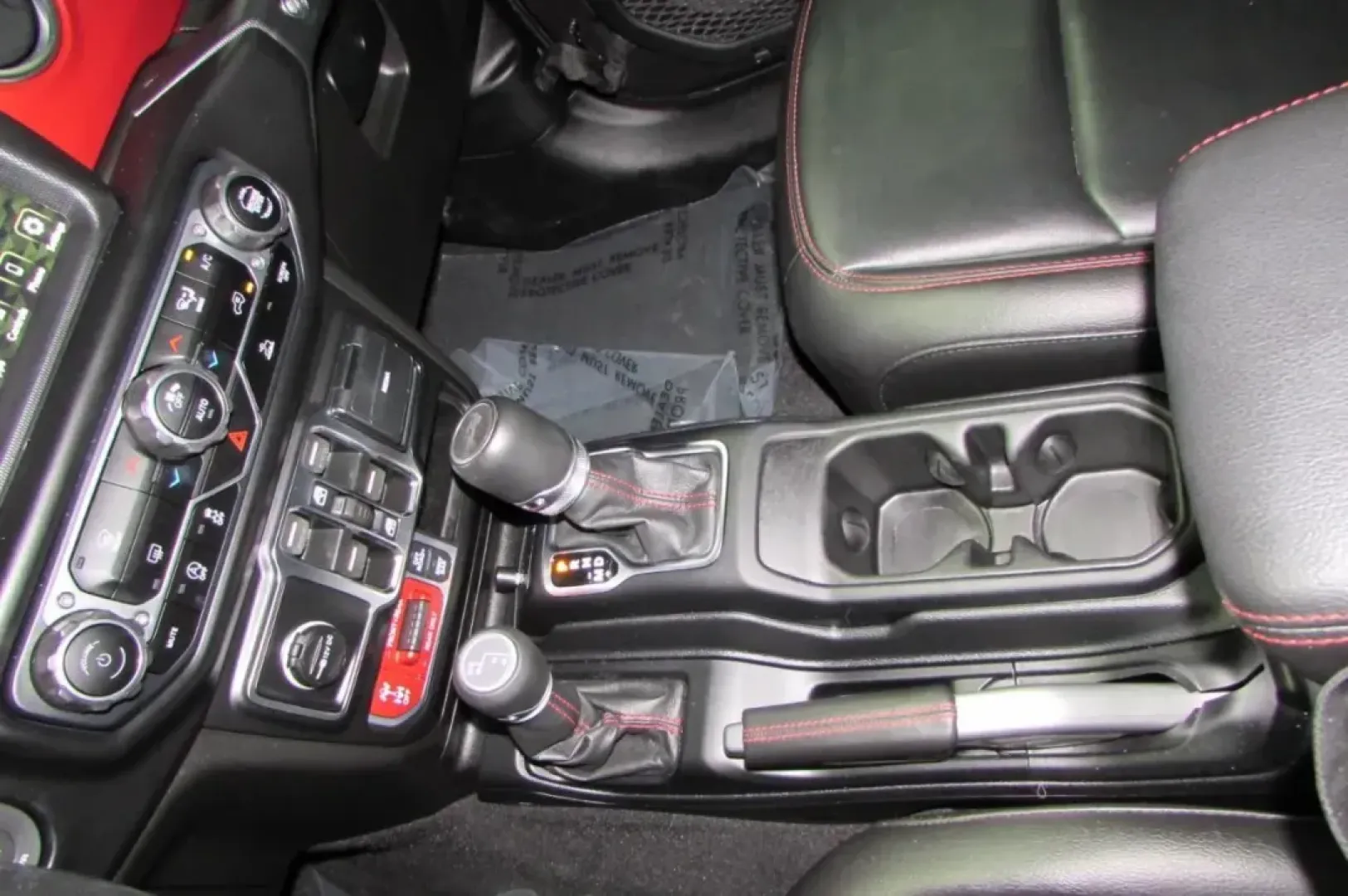 2021 /Black Leather Jeep Wrangler Unlimited Rubicon (1C4HJXFNXMW) with an Other engine, located at 12830 Highway 21, De Soto, MO, 63020, (636) 337-7777, 38.153099, -90.573624 - **Adventure Awaits with the 2021 Jeep Wrangler Unlimited Rubicon at Pettus CDJR DeSoto!** <br /> <br /> If you're looking for a vehicle that perfectly complements your adventurous lifestyle, look no further than this stunning 2021 Jeep Wrangler Unlimited Rubicon. Whether you're navigating the rugged - Photo#22