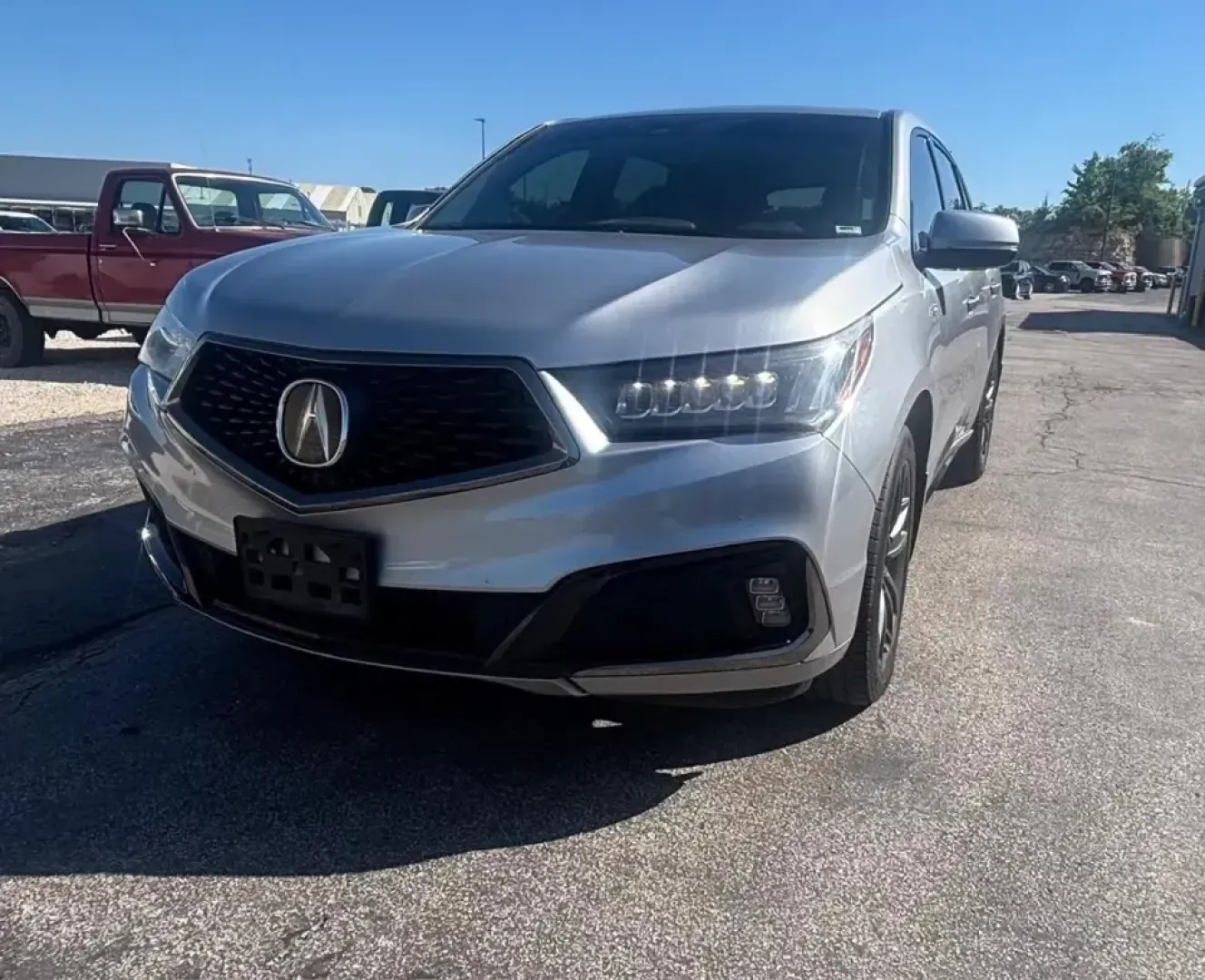2019 Acura MDX 3.5L Technology Pkg w/A-Spec Pkg SH-AWD (5J8YD4H05KL) with an 3.5L V6 SOHC 24V engine, Automatic transmission, located at 12836 Highway 21, De Soto, MO, 63020, (636) 337-7777, 38.151867, -90.575615 - Need one SUV that can do it all-school drop-offs, long commutes down MO-21, and comfortable weekend getaways to Elephant Rocks State Park or a Cardinals game in St. Louis? This 2019 Acura MDX 3.5L Technology Package with A-Spec Package SH-AWD is built for real-life Missouri driving, blending premium - Photo#0