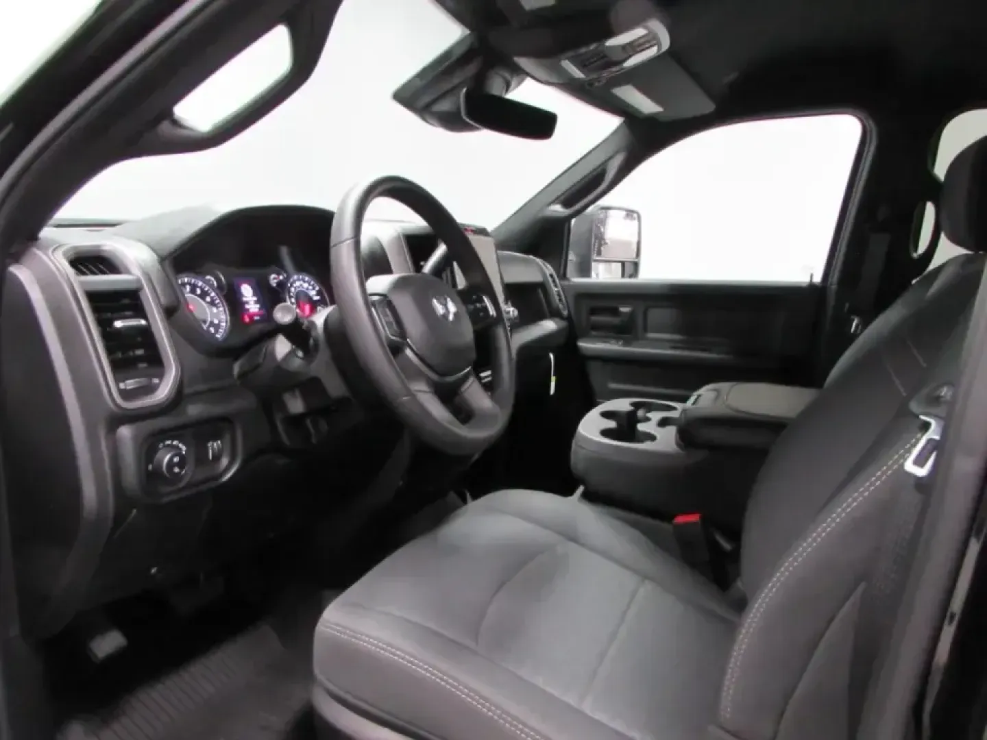 2026 /Black Ram 2500 Tradesman (3C6UR5CJ9TG) with an 6.4L V8 engine, 6A transmission, located at 12830 Highway 21, De Soto, MO, 63020, (636) 337-7777, 38.153099, -90.573624 - Built for early-morning job sites, long hauls down Highway 21, and weekend towing runs out toward the Ozarks, this 2026 Ram 2500 Tradesman is the kind of heavy-duty truck that fits real Missouri life. If you want a hardworking pickup with modern safety and a bold look for everything from commuting b - Photo#12