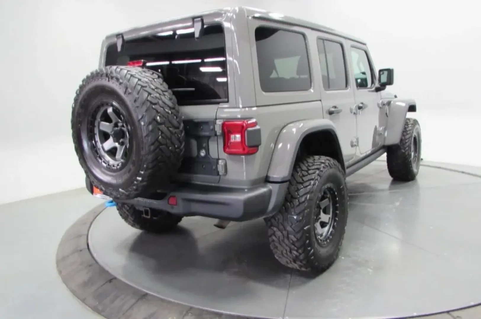 2021 /Black Leather Jeep Wrangler Unlimited Rubicon 4xe (1C4JJXR61MW) with an Other engine, Automatic transmission, located at 12830 Highway 21, De Soto, MO, 63020, (636) 337-7777, 38.153099, -90.573624 - **Adventure Awaits: Discover the 2021 Jeep Wrangler Unlimited Rubicon 4xe at Pettus CDJR DeSoto!**<br /> <br /> Are you ready to elevate your outdoor adventures or simply need a reliable SUV for your daily commute? Look no further! At Pettus CDJR DeSoto, located at 12830 Highway 21 in De Soto, MO, w - Photo#7
