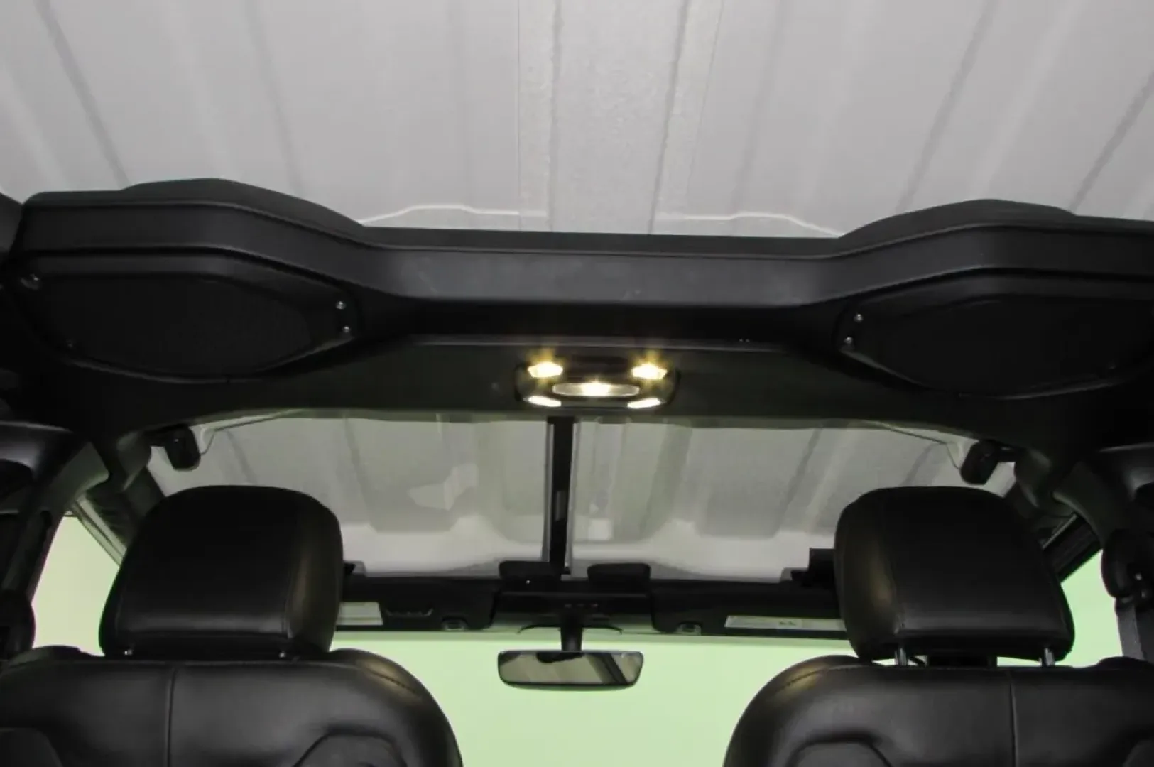 2021 /Black Leather Jeep Wrangler Unlimited Rubicon 4xe (1C4JJXR61MW) with an Other engine, Automatic transmission, located at 12830 Highway 21, De Soto, MO, 63020, (636) 337-7777, 38.153099, -90.573624 - **Adventure Awaits: Discover the 2021 Jeep Wrangler Unlimited Rubicon 4xe at Pettus CDJR DeSoto!**<br /> <br /> Are you ready to elevate your outdoor adventures or simply need a reliable SUV for your daily commute? Look no further! At Pettus CDJR DeSoto, located at 12830 Highway 21 in De Soto, MO, w - Photo#31