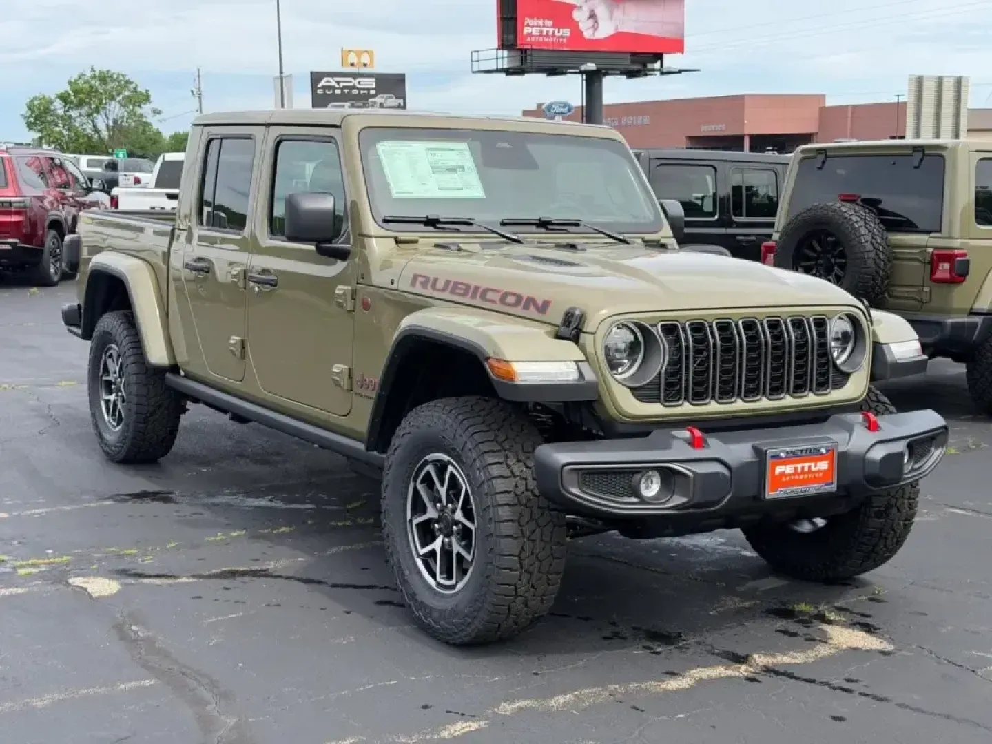 2026 /Black Leather Jeep Gladiator Rubicon (1C6RJTBG1TL) with an 3.6L V6 engine, 6M transmission, located at 970 Woodlawn Dr., Farmington, MO, 63640, (573) 431-7800, 37.825642, -90.468674 - Weekend trail runs at St. Joe State Park, a kayak launch at Farmington Lake, or a workweek that demands a truck that can handle gravel roads and highway miles-this 2026 Jeep Gladiator Rubicon is built for the kind of Missouri lifestyle that doesn't stay parked. With only 5 miles on the odometer, it - Photo#0