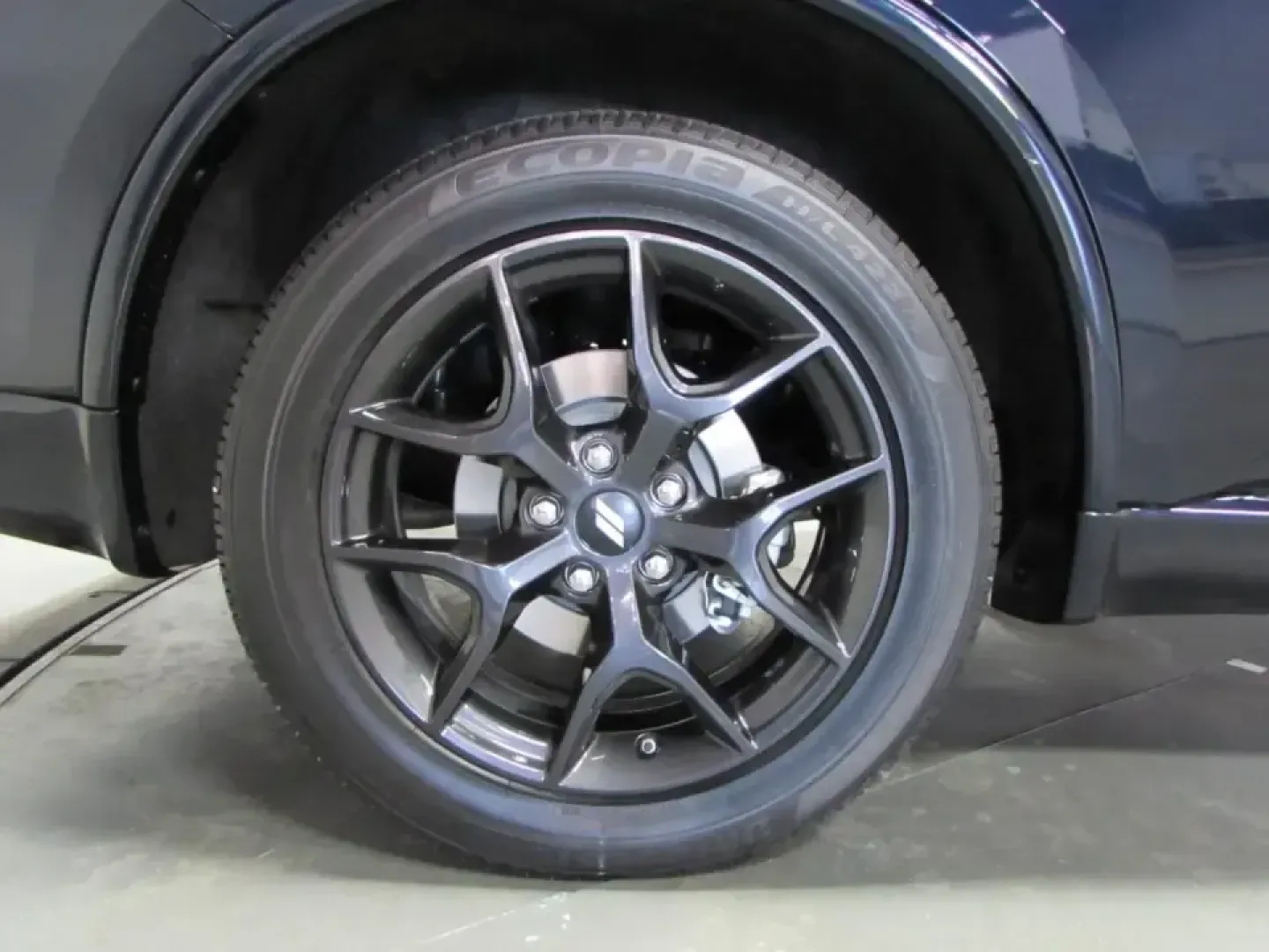 2026 /Black Dodge Durango GT Premium HEMI V8 (1C4SDJCT5TC) with an 5.7L V8 OHV 16V engine, Automatic transmission, located at 12830 Highway 21, De Soto, MO, 63020, (636) 337-7777, 38.153099, -90.573624 - Make every day feel like a weekend escape-whether you're shuttling the family to practice, cruising I55 for a long commute, or packing up for a road trip through the Ozarks. This 2026 Dodge Durango GT Premium HEMI V8 brings the muscle-car spirit to a practical SUV shape, giving you the confidence of - Photo#8