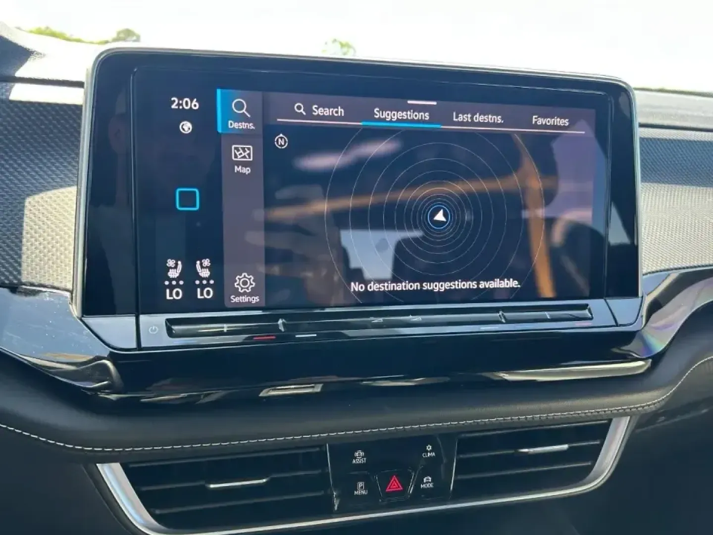 2024 /Dark Beige/Titan Black Volkswagen Atlas Cross Sport 2.0T SEL Premium R-Line (1V2FE2CA6RC) with an Other engine, Automatic transmission, located at 970 Woodlawn Dr., Farmington, MO, 63640, (573) 431-7800, 37.825642, -90.468674 - If your week includes long commutes on US-67, school drop-offs, and the occasional weekend escape to St. Joe State Park, this 2024 Volkswagen Atlas Cross Sport is built for the lifestyle-roomy, refined, and ready for road-trip comfort without feeling like a bulky full-size SUV. With its sleek Opal W - Photo#13