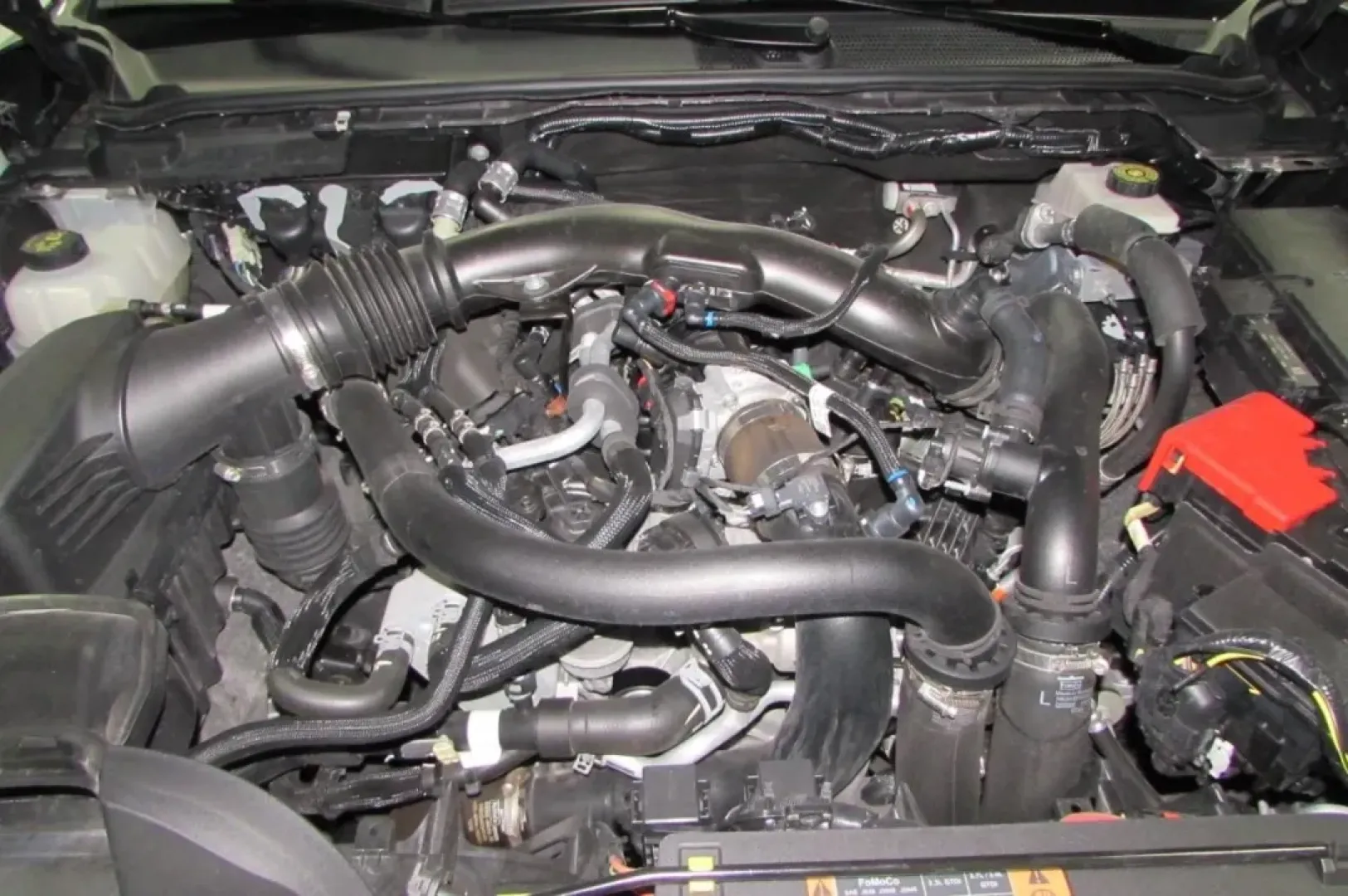 2024 /Ebony Ford Ranger Raptor (1FTER4LR9RL) with an Other engine, Automatic transmission, located at 12836 Highway 21, De Soto, MO, 63020, (636) 337-7777, 38.151867, -90.575615 - **Hit the Open Road with the 2024 Ford Ranger Raptor Your Adventure Awaits!**<br /> <br /> Are you ready to elevate your weekend adventures or tackle your daily commute with style and power? The 2024 Ford Ranger Raptor is the perfect mix of rugged utility and refined comfort, designed for those who - Photo#5