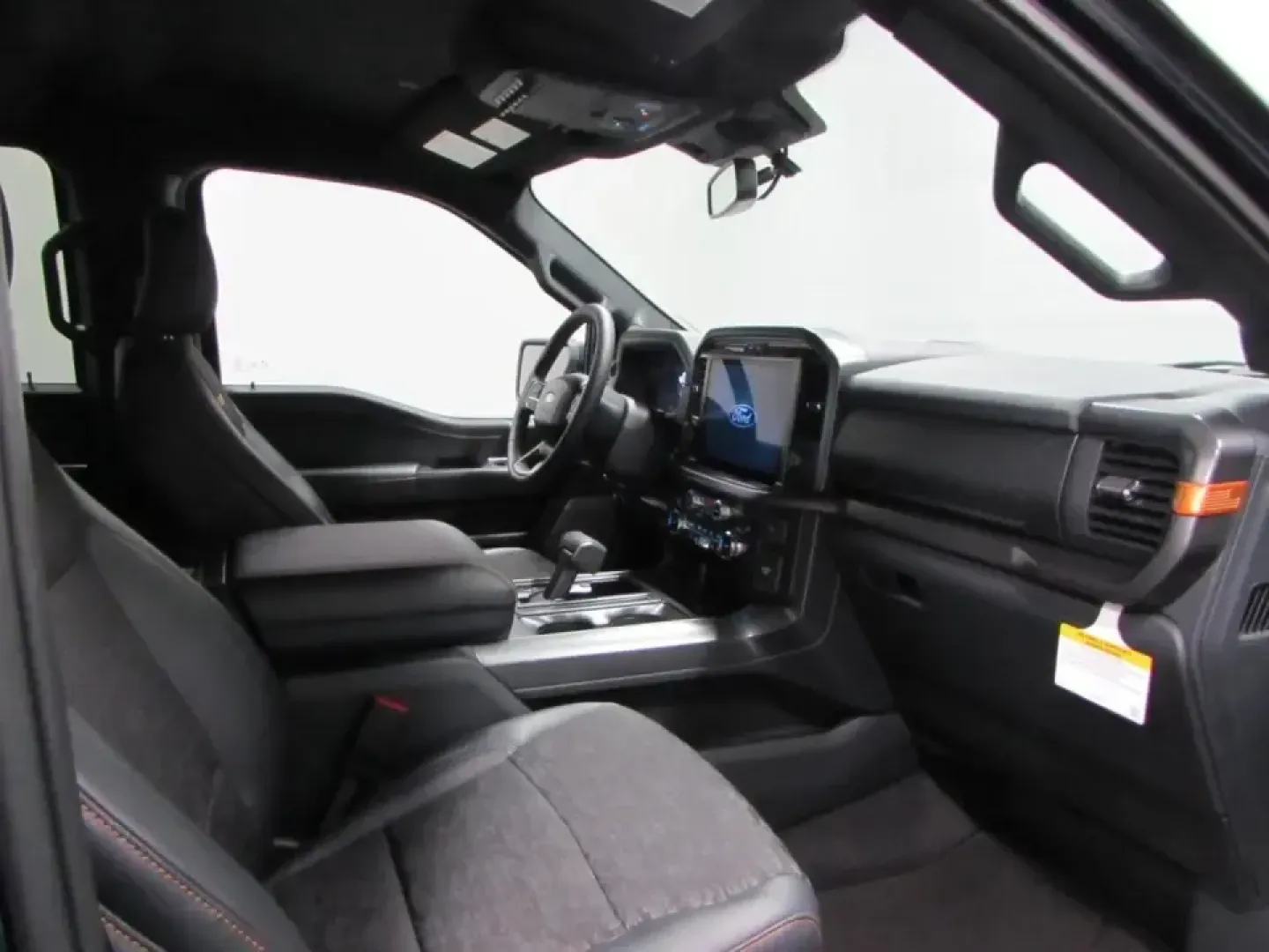 2026 /Black Ford F-150 Tremor (1FTFW4L55TF) with an 5.0L engine, Automatic transmission, located at 12836 Highway 21, De Soto, MO, 63020, (636) 337-7777, 38.151867, -90.575615 - Weekend lake runs to Washington State Park, hauling gear down MO-21, or heading out before sunrise for a day on the trails-if your lifestyle calls for a truck that can do work and play without feeling like a penalty box, this **2026 Ford F-150 Tremor** is built for it. Finished in striking **Antima - Photo#16