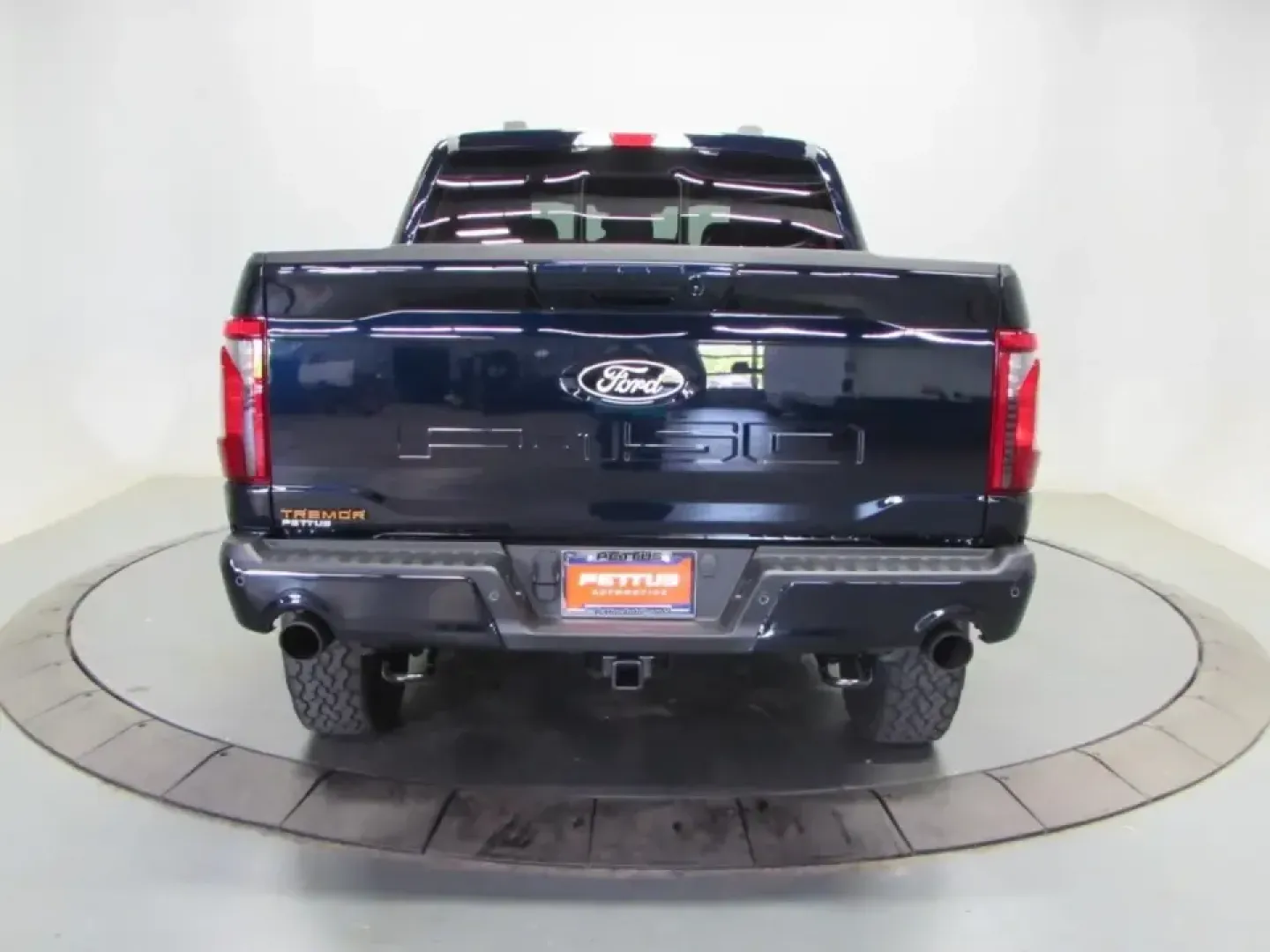 2026 /Black Ford F-150 Tremor (1FTFW4L55TF) with an 5.0L engine, Automatic transmission, located at 12836 Highway 21, De Soto, MO, 63020, (636) 337-7777, 38.151867, -90.575615 - Weekend lake runs to Washington State Park, hauling gear down MO-21, or heading out before sunrise for a day on the trails-if your lifestyle calls for a truck that can do work and play without feeling like a penalty box, this **2026 Ford F-150 Tremor** is built for it. Finished in striking **Antima - Photo#5