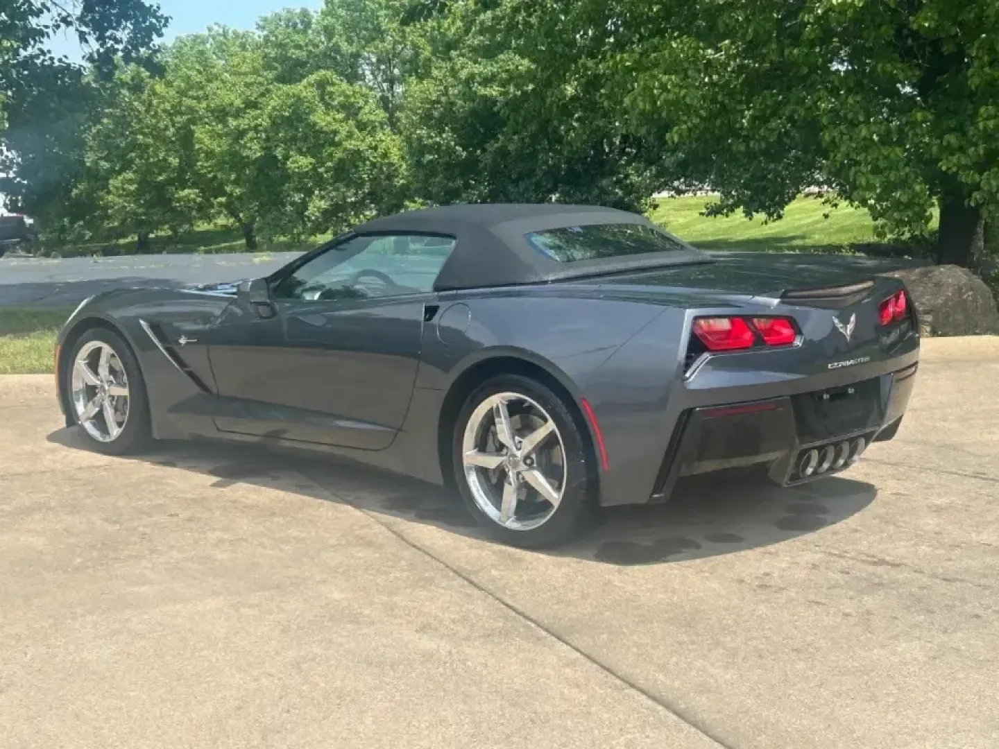 2014 /Black Chevrolet Corvette Stingray Base 3LT (1G1YF3D74E5) with an Other engine, Automatic transmission, located at 970 Woodlawn Dr., Farmington, MO, 63640, (573) 431-7800, 37.825642, -90.468674 - Top-down sunsets on Highway 67, a quick escape to St. Joe State Park, or a Friday-night cruise through downtown Farmington-this 2014 Chevrolet Corvette Stingray Convertible was made for drivers who want their commute to feel like a mini road trip. With its sleek Cyber Gray Metallic exterior and Jet - Photo#3