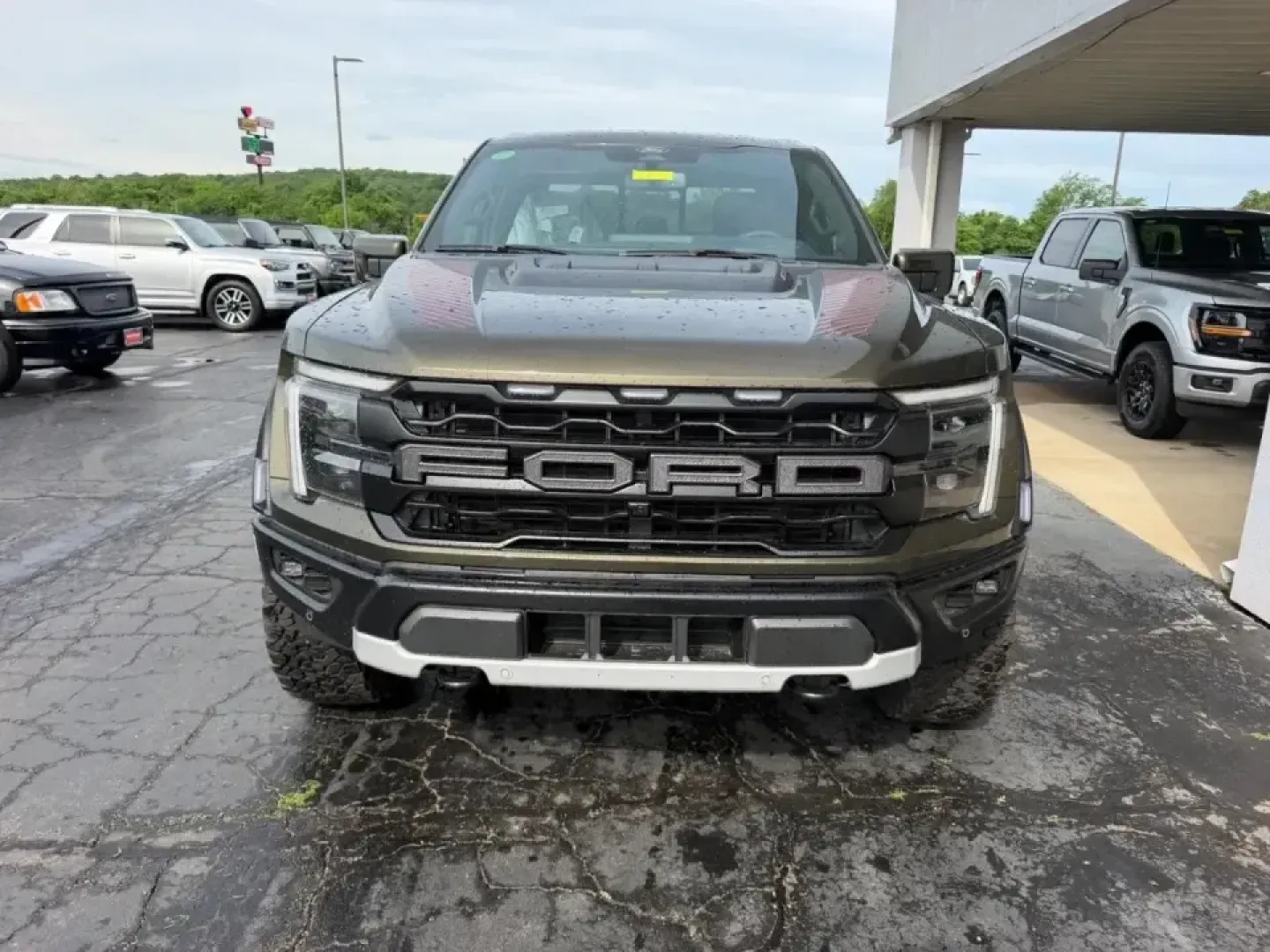 2026 /Black Leather Ford F-150 Raptor (1FTFW1RG2TF) with an 3.5L V6 EcoBoost High Output engine, Automatic transmission, located at 141 Commercial Dr, Fredericktown, MO, 63645, (573) 783-6432, 37.570087, -90.320648 - Weekend trail runs, lake days at St. Francois State Park, or a confident daily commute down Highway 67-if your lifestyle demands a truck that feels ready the moment you are, this **2026 Ford F-150 Raptor** is built for it. With just **5 miles** on the odometer, this Shelter Gr Raptor delivers the fr - Photo#7