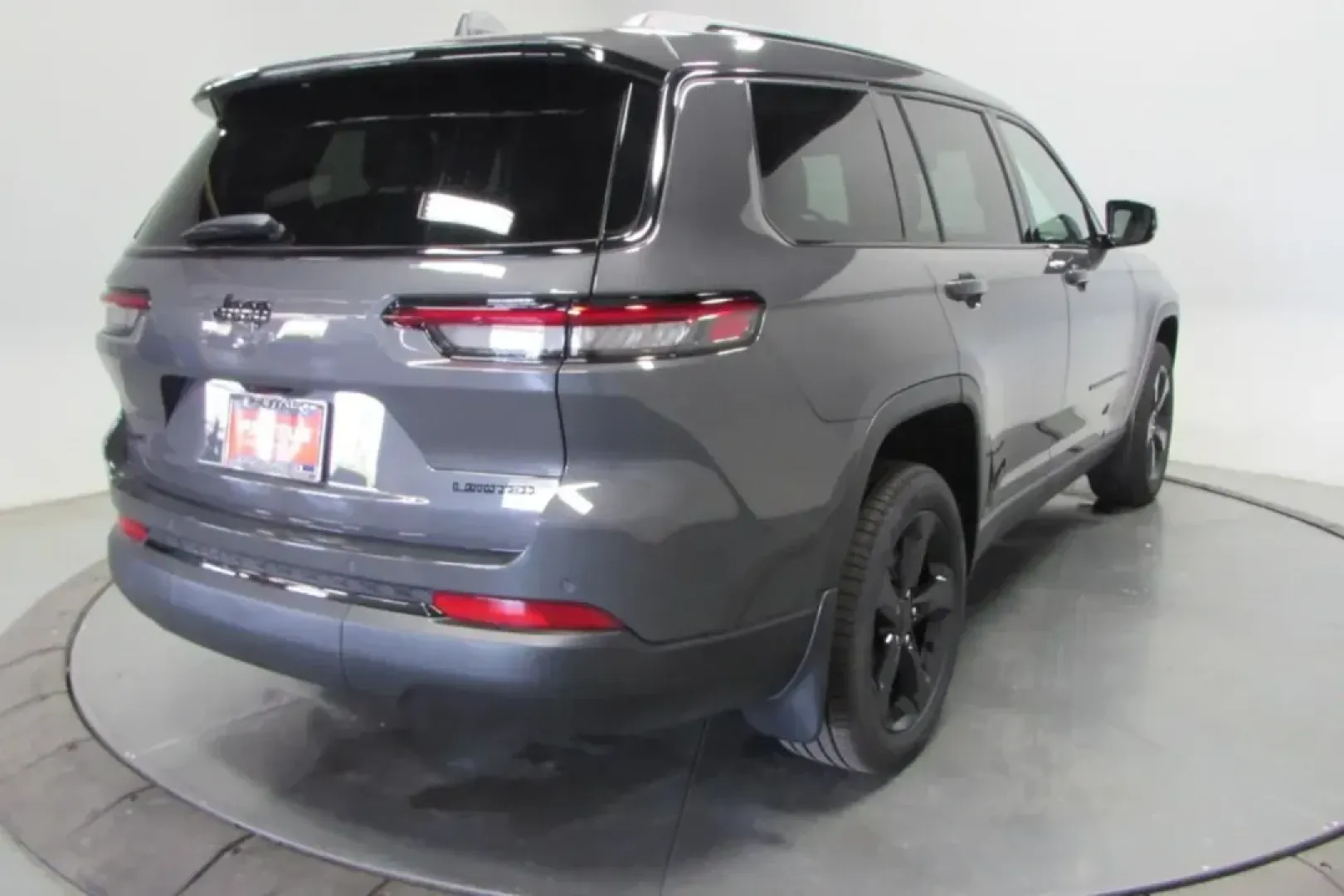 2025 /Global Black Leather Jeep Grand Cherokee L Limited (1C4RJKBG7S8) with an Other engine, located at 12830 Highway 21, De Soto, MO, 63020, (636) 337-7777, 38.153099, -90.573624 - **Elevate Your Family Adventures with the 2025 Jeep Grand Cherokee L Limited in De Soto, MO!**<br /> <br /> Are you ready to take your family adventures to the next level? The 2025 Jeep Grand Cherokee L Limited is more than just an SUV; it's a lifestyle choice designed for those who crave comfort, s - Photo#8