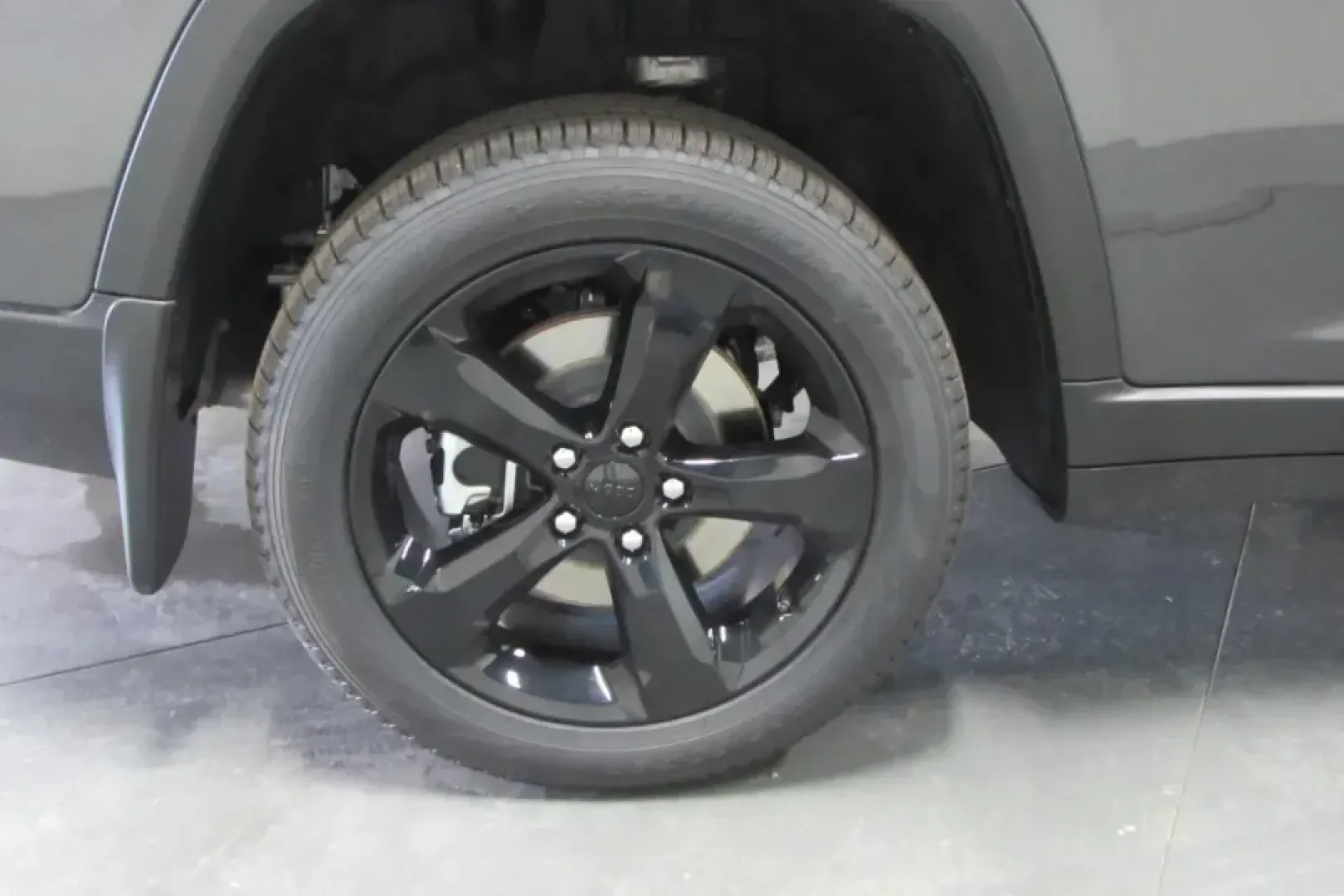 2025 /Global Black Leather Jeep Grand Cherokee L Limited (1C4RJKBG7S8) with an Other engine, located at 12830 Highway 21, De Soto, MO, 63020, (636) 337-7777, 38.153099, -90.573624 - **Elevate Your Family Adventures with the 2025 Jeep Grand Cherokee L Limited in De Soto, MO!**<br /> <br /> Are you ready to take your family adventures to the next level? The 2025 Jeep Grand Cherokee L Limited is more than just an SUV; it's a lifestyle choice designed for those who crave comfort, s - Photo#10