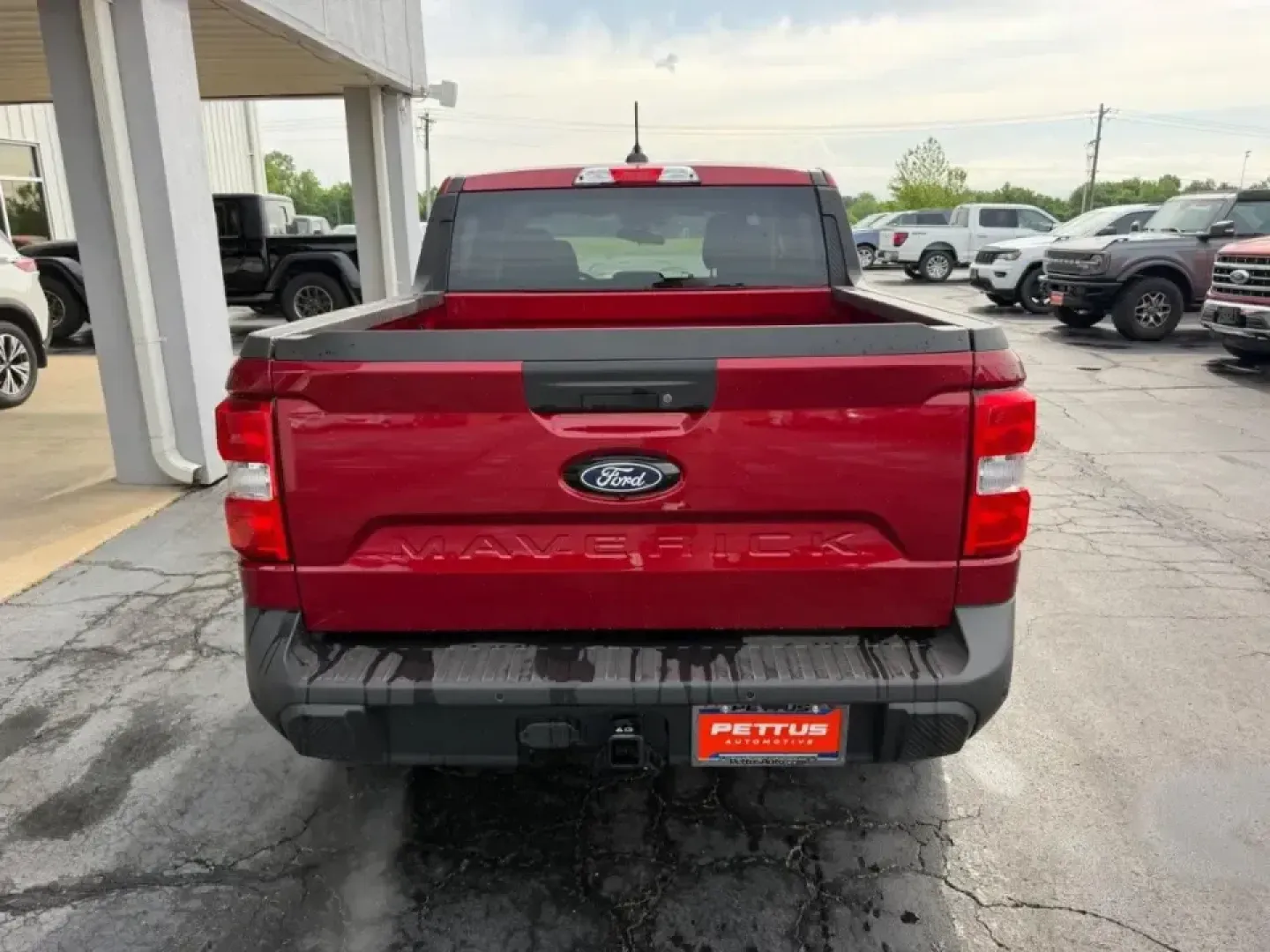 2026 /Navy Pier/Aspen Gray Cloth Ford Maverick XLT (3FTTW8JA6TR) with an 2.0L engine, CVT transmission, located at 141 Commercial Dr, Fredericktown, MO, 63645, (573) 783-6432, 37.570087, -90.320648 - Weekend projects, lake days, and long commutes through the Ozarks all get easier when your truck fits real life-easy to park, comfortable for the crew, and ready for whatever the week throws at you. This **2026 Ford Maverick XLT** in **Ruby Red** is built for drivers who want pickup versatility with - Photo#3