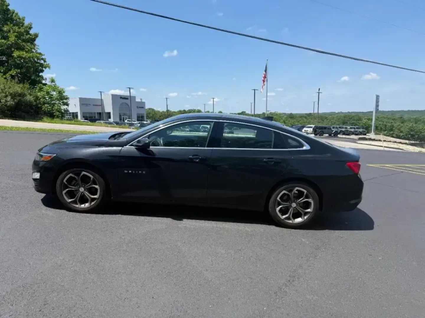 2024 /Black Chevrolet Malibu LT 1LT (1G1ZD5ST4RF) with an 1.5L L4 DOHC 16V engine, Automatic transmission, located at 12836 Highway 21, De Soto, MO, 63020, (636) 337-7777, 38.151867, -90.575615 - If your week includes long commutes down Missouri Hwy 21, school drop-offs around De Soto, and the occasional weekend run to Main Street or a day trip toward the Mississippi River, this 2024 Chevrolet Malibu LT 1LT is the kind of comfortable, tech-smart sedan that fits real life. It's a smooth-drivi - Photo#1