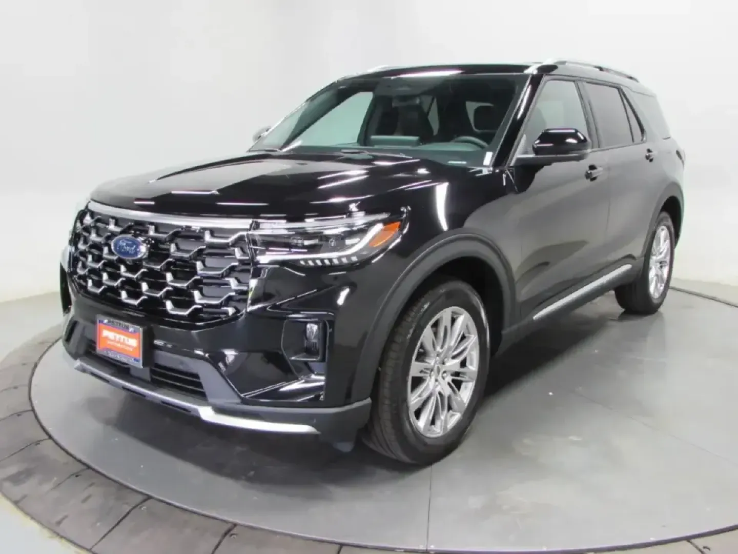 2026 /Mojave Dusk/Onyx Ford Explorer Platinum (1FMUK8HH4TG) with an 2.3L EcoBoost I-4 engine, Automatic transmission, located at 12836 Highway 21, De Soto, MO, 63020, (636) 337-7777, 38.151867, -90.575615 - Whether you're planning family road trips down I-55, tackling school drop-offs in De Soto, or heading out for a weekend escape to nearby parks and trails, the 2026 Ford Explorer Platinum is built to make everyday driving feel like an upgrade. With its confident stance, refined interior, and smart sa - Photo#2