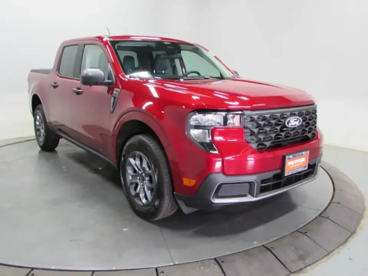 2026 /Navy Pier/Aspen Gray Ford Maverick XLT (3FTTW8J39TR) with an 2.5L Hybrid engine, CVT transmission, located at 12836 Highway 21, De Soto, MO, 63020, (636) 337-7777, 38.151867, -90.575615 - Ready for the kind of truck that fits real life in De Soto-weekday commutes down MO-21, school drop-offs, and weekend runs to Washington State Park or a tailgate at a local event-without asking you to choose between efficiency and capability? This 2026 Ford Maverick XLT Hybrid AWD is built for drive - Photo#0