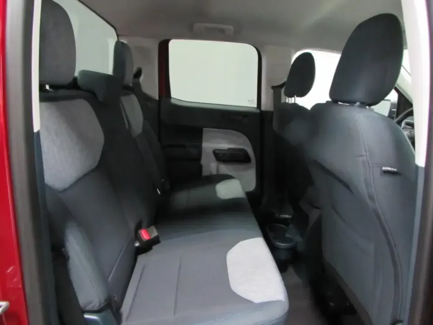 2026 /Navy Pier/Aspen Gray Ford Maverick XLT (3FTTW8J39TR) with an 2.5L Hybrid engine, CVT transmission, located at 12836 Highway 21, De Soto, MO, 63020, (636) 337-7777, 38.151867, -90.575615 - Ready for the kind of truck that fits real life in De Soto-weekday commutes down MO-21, school drop-offs, and weekend runs to Washington State Park or a tailgate at a local event-without asking you to choose between efficiency and capability? This 2026 Ford Maverick XLT Hybrid AWD is built for drive - Photo#18