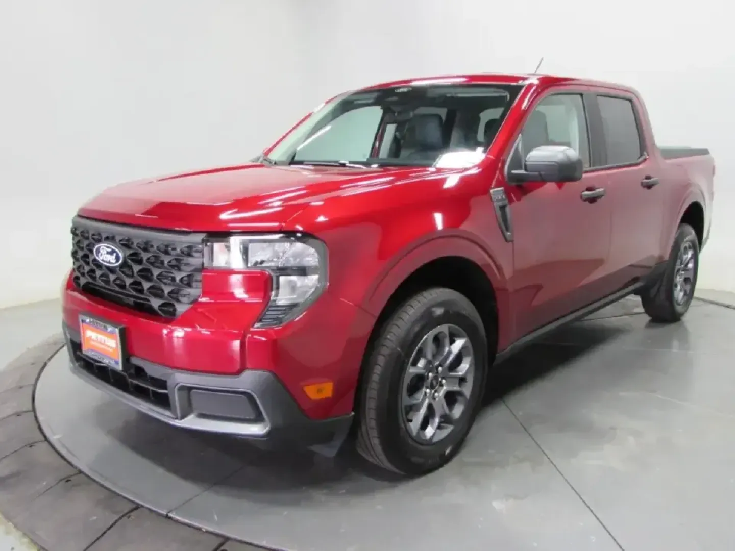 2026 /Navy Pier/Aspen Gray Ford Maverick XLT (3FTTW8J39TR) with an 2.5L Hybrid engine, CVT transmission, located at 12836 Highway 21, De Soto, MO, 63020, (636) 337-7777, 38.151867, -90.575615 - Ready for the kind of truck that fits real life in De Soto-weekday commutes down MO-21, school drop-offs, and weekend runs to Washington State Park or a tailgate at a local event-without asking you to choose between efficiency and capability? This 2026 Ford Maverick XLT Hybrid AWD is built for drive - Photo#2