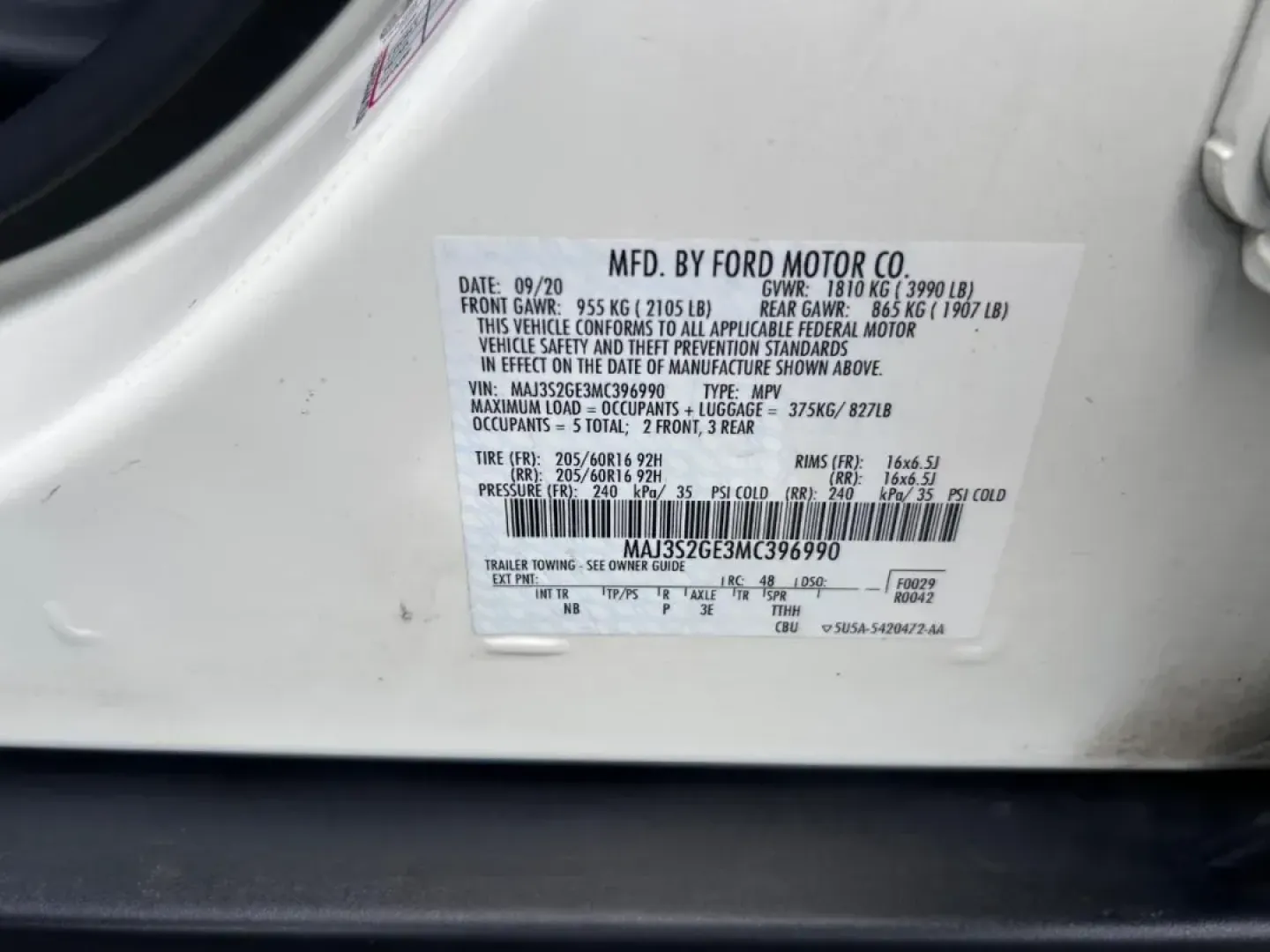 2021 /Ebony Black Cloth Ford EcoSport SE (MAJ3S2GE3MC) with an 1.0L EcoBoost engine, Automatic transmission, located at 970 Woodlawn Dr., Farmington, MO, 63640, (573) 431-7800, 37.825642, -90.468674 - Are you ready to elevate your daily commute or family adventures? Look no further than this 2021 Ford EcoSport SE, a versatile SUV designed to enhance your lifestyle while keeping comfort and efficiency front and center. Whether you're navigating the bustling streets of Farmington or embarking on a - Photo#22