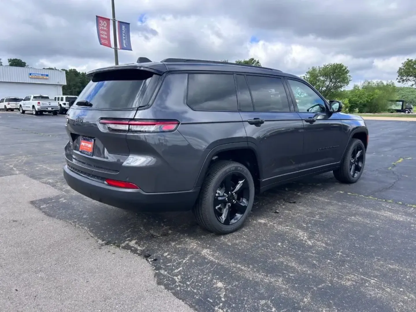2025 /Global Black Suede Jeep Grand Cherokee Altitude X (1C4RJKAG2S8) with an 3.6L V6 24V VVT UPG I engine, Automatic transmission, located at 970 Woodlawn Dr., Farmington, MO, 63640, (573) 431-7800, 37.825642, -90.468674 - Elevate your family adventures and weekday commutes with the stunning 2025 Jeep Grand Cherokee L Altitude X, available now at Pettus CDJR Farmington. Located conveniently at 970 Woodlawn Drive, Farmington, MO 63640, we pride ourselves on being your trusted OEM dealership for quality used vehicles. W - Photo#2