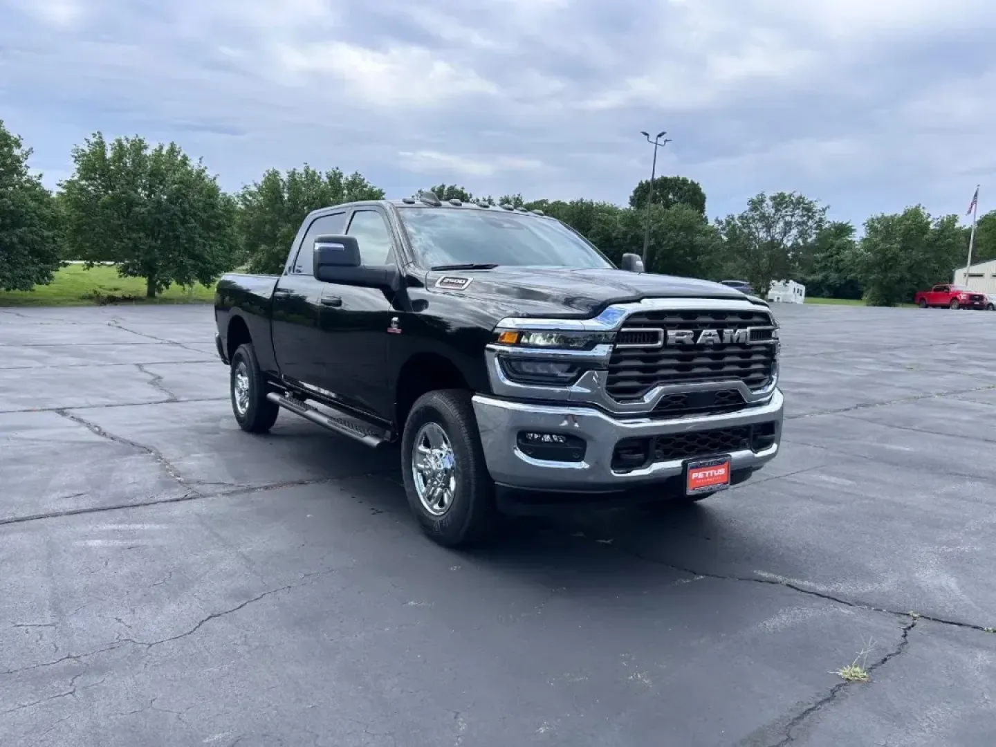 2025 /Diesel Gray/Black Cloth Ram 2500 Tradesman (3C63R5CL1SG) with an Straight 6 Turbocharged Diesel engine, located at 970 Woodlawn Dr., Farmington, MO, 63640, (573) 431-7800, 37.825642, -90.468674 - Discover the perfect blend of power and comfort with the 2025 Ram 2500 Tradesman, designed specifically for those who demand performance without sacrificing style. Whether you're navigating through the bustling streets of Farmington or embarking on a weekend adventure, this truck is equipped to hand - Photo#0