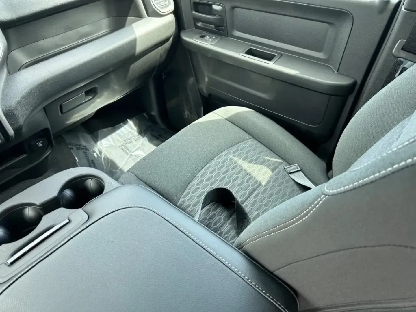 2025 /Diesel Gray/Black Cloth Ram 2500 Tradesman (3C63R5CL1SG) with an Straight 6 Turbocharged Diesel engine, located at 970 Woodlawn Dr., Farmington, MO, 63640, (573) 431-7800, 37.825642, -90.468674 - Discover the perfect blend of power and comfort with the 2025 Ram 2500 Tradesman, designed specifically for those who demand performance without sacrificing style. Whether you're navigating through the bustling streets of Farmington or embarking on a weekend adventure, this truck is equipped to hand - Photo#15