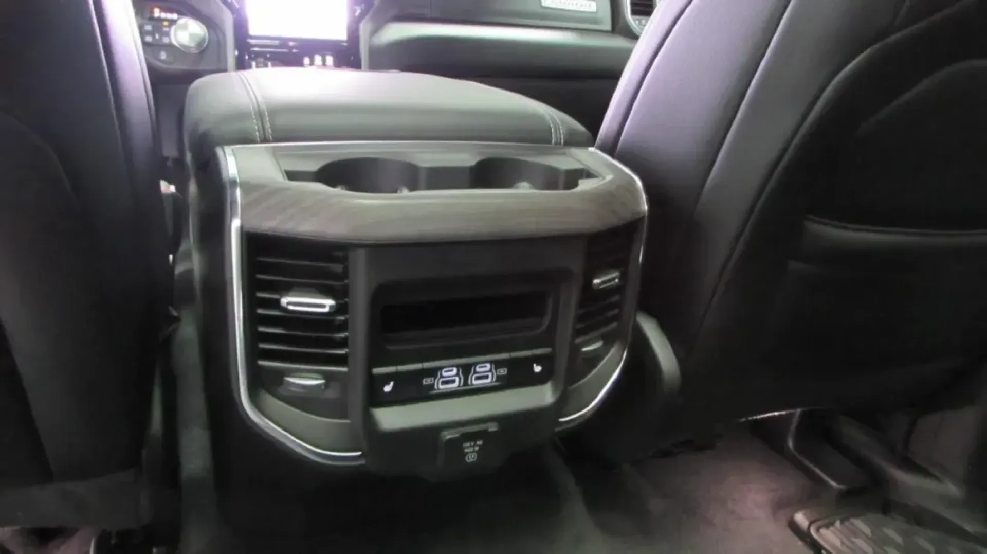 2025 Ram 1500 Laramie (1C6SRFJP1SN) with an Other engine, Automatic transmission, located at 12830 Highway 21, De Soto, MO, 63020, (636) 337-7777, 38.153099, -90.573624 - **Unleash Your Adventures with the 2025 Ram 1500 Laramie at Pettus CDJR DeSoto!**<br /> <br /> Are you ready to elevate your driving experience? Whether you're a weekend warrior seeking off-road thrills, a family looking for reliable transportation, or a commuter who wants a blend of comfort and cap - Photo#10