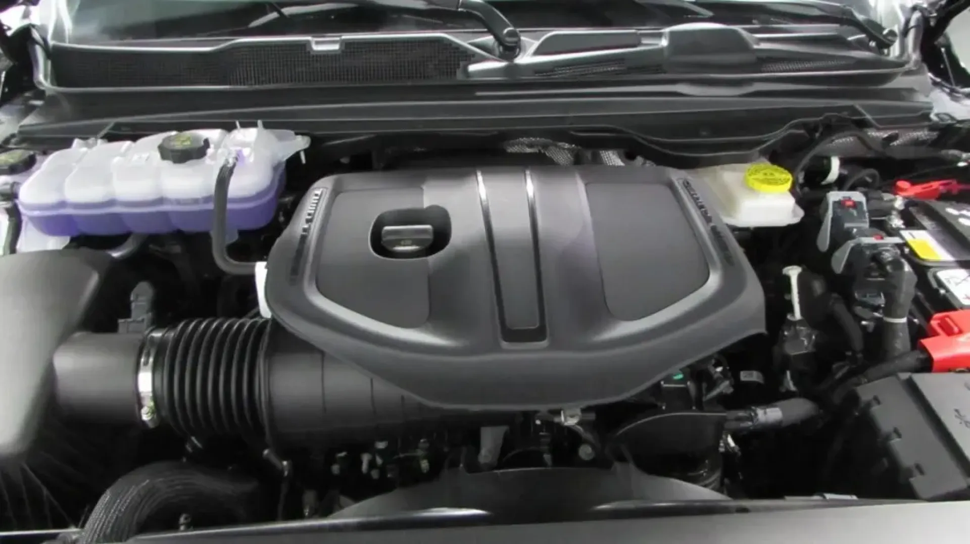 2025 Ram 1500 Laramie (1C6SRFJP1SN) with an Other engine, Automatic transmission, located at 12830 Highway 21, De Soto, MO, 63020, (636) 337-7777, 38.153099, -90.573624 - **Discover Your Next Adventure with the 2025 Ram 1500 Laramie at Pettus CDJR DeSoto!**<br /> <br /> Are you ready to elevate your lifestyle with a blend of rugged capability and luxurious comfort? The 2025 Ram 1500 Laramie, available at Pettus CDJR DeSoto, is the perfect truck for weekend adventures - Photo#30