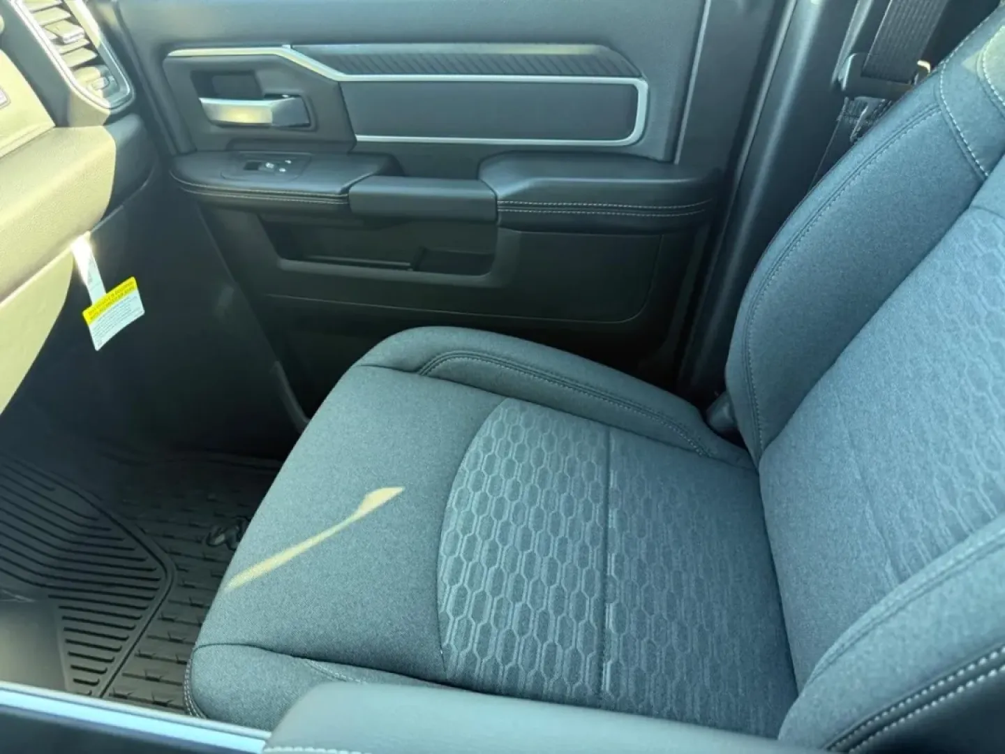 2025 /Diesel Gray/Black Cloth Ram 2500 Big Horn (3C63R5DL1SG) with an Straight 6 Turbocharged Diesel engine, Automatic transmission, located at 970 Woodlawn Dr., Farmington, MO, 63640, (573) 431-7800, 37.825642, -90.468674 - **Unleash Your Adventurous Spirit with the 2025 Ram 2500 Big Horn! - Available at Pettus CDJR Farmington**<br /> <br /> Are you ready to elevate your weekend adventures or tackle tough jobs with ease? The 2025 Ram 2500 Big Horn is engineered for those who demand versatility and capability without co - Photo#15