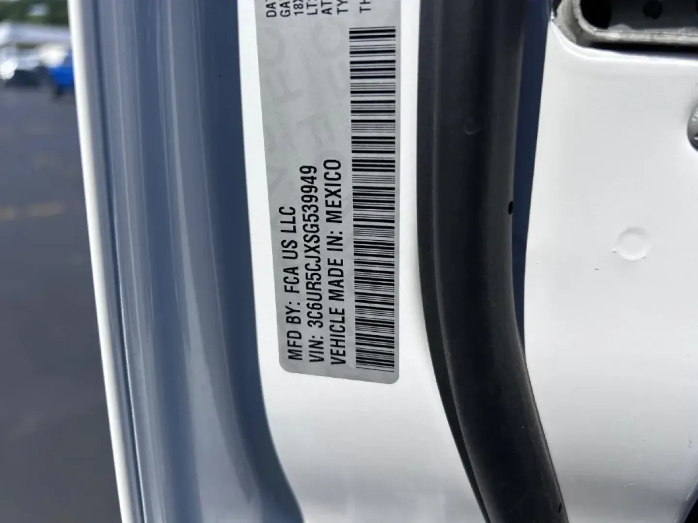 2025 /Diesel Gray/Black Cloth Ram 2500 Tradesman (3C6UR5CJXSG) with an 6.4L V8 HEMI HD engine, located at 970 Woodlawn Dr., Farmington, MO, 63640, (573) 431-7800, 37.825642, -90.468674 - **Unleash Adventure with the 2025 Ram 2500 Tradesman at Pettus CDJR Farmington!**<br /> <br /> Are you ready to elevate your lifestyle? Whether you're hauling heavy loads for work, embarking on epic weekend road trips, or seeking a reliable vehicle for your daily commute, the 2025 Ram 2500 Tradesman - Photo#20