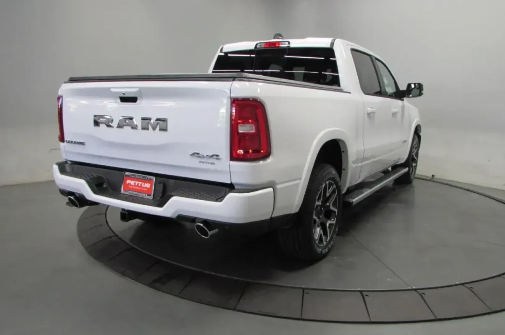 2025 Ram 1500 Laramie (1C6SRFJP8SN) with an Other engine, Automatic transmission, located at 12830 Highway 21, De Soto, MO, 63020, (636) 337-7777, 38.153099, -90.573624 - ### Discover Your Next Adventure with the 2025 Ram 1500 Laramie at Pettus CDJR DeSoto!<br /> <br /> If you're seeking a truck that effortlessly blends power, comfort, and style, look no further than this stunning **2025 Ram 1500 Laramie** at **Pettus CDJR DeSoto**. With an ultra-low mileage of just - Photo#4
