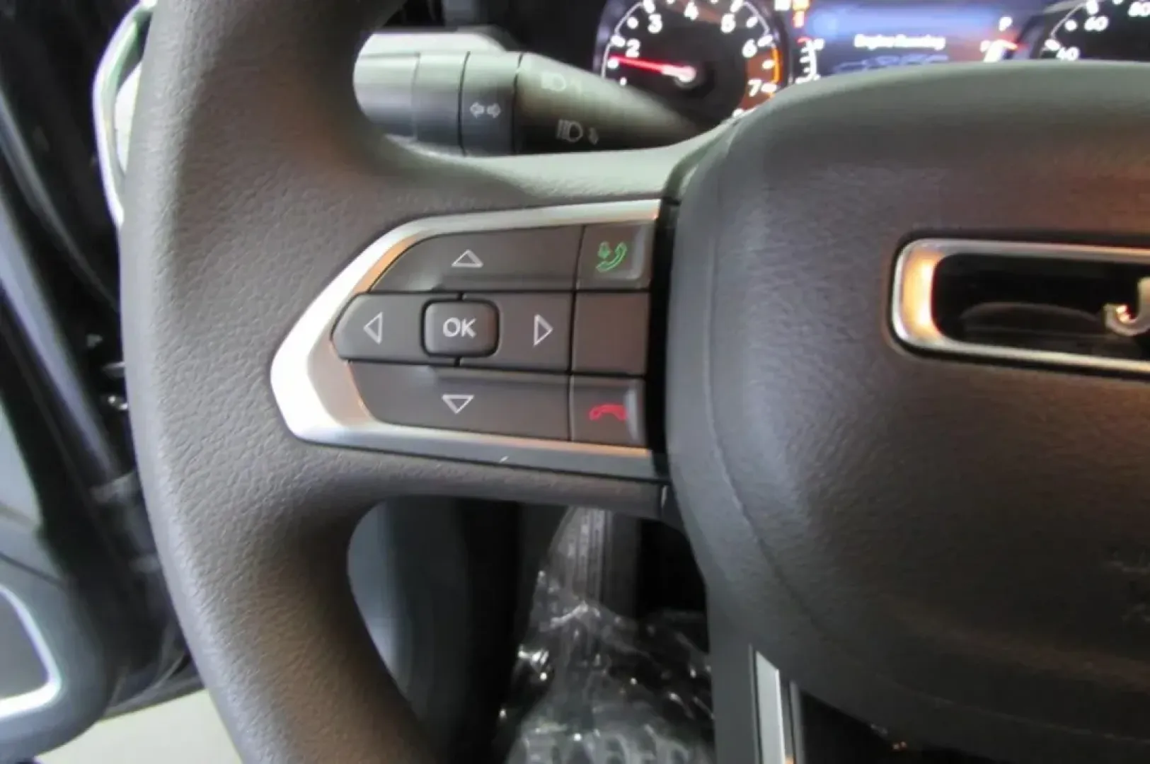 2024 Jeep Compass Sport (3C4NJDAN2RT) with an Other engine, Automatic transmission, located at 12830 Highway 21, De Soto, MO, 63020, (636) 337-7777, 38.153099, -90.573624 - ### Experience Adventure Like Never Before in the 2024 Jeep Compass Sport at Pettus CDJR DeSoto!<br /> <br /> Are you ready to elevate your lifestyle with a vehicle that combines adventure, style, and practicality? The 2024 Jeep Compass Sport is your perfect companion for weekend getaways, daily com - Photo#14