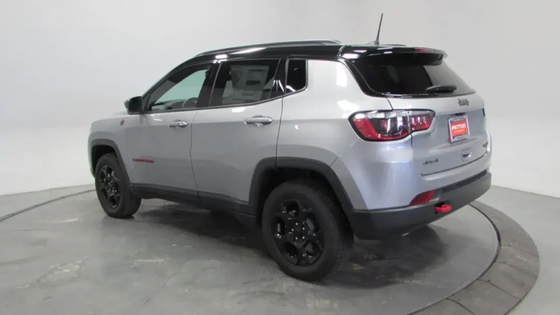 2024 Jeep Compass Trailhawk (3C4NJDDN7RT) with an Other engine, Automatic transmission, located at 12830 Highway 21, De Soto, MO, 63020, (636) 337-7777, 38.153099, -90.573624 - Adventure awaits with the 2024 Jeep Compass Trailhawk, an SUV designed for those who embrace life beyond the ordinary. Whether you're navigating the bustling streets of De Soto, MO, or embarking on a weekend getaway to the scenic Ozarks, this vehicle delivers versatility and rugged style, making it - Photo#4