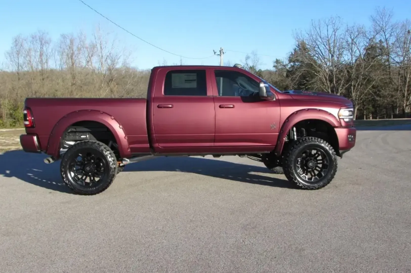 2024 Ram 3500 Laramie (3C63R3EL4RG) with an Other engine, located at 12830 Highway 21, De Soto, MO, 63020, (636) 337-7777, 38.153099, -90.573624 - **Unleash Your Adventurous Spirit with the 2024 Ram 3500 Laramie!** <br /> <br /> Are you ready to elevate your weekend getaways or tackle tough jobs with ease? Look no further than the 2024 Ram 3500 Laramie, the perfect blend of power, comfort, and technology. This heavy-duty truck is designed for - Photo#3