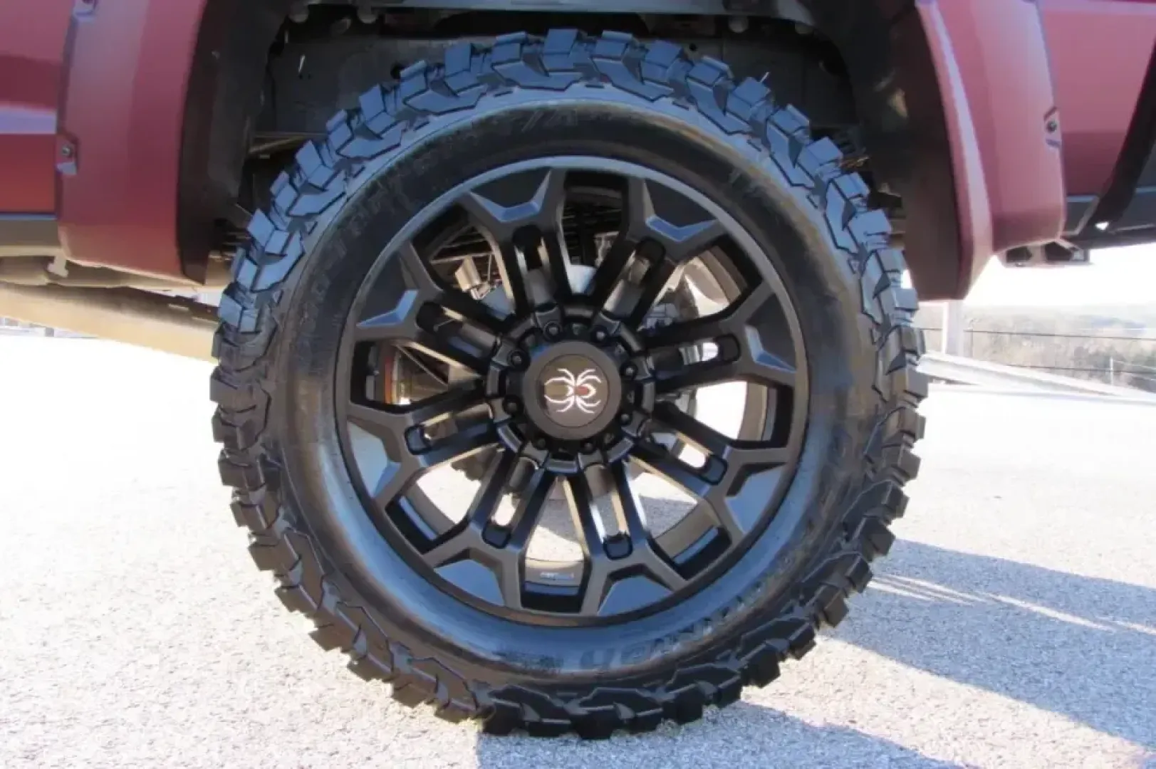 2024 /Black Ram 3500 Laramie (3C63R3EL4RG) with an 6.7L L6 OHV 24V TURBO DIESEL engine, 6A transmission, located at 12830 Highway 21, De Soto, MO, 63020, (636) 337-7777, 38.153099, -90.573624 - **Unleash Your Adventurous Spirit with the 2024 Ram 3500 Laramie!** <br /> <br /> Are you ready to elevate your weekend getaways or tackle tough jobs with ease? Look no further than the 2024 Ram 3500 Laramie, the perfect blend of power, comfort, and technology. This heavy-duty truck is designed for - Photo#10