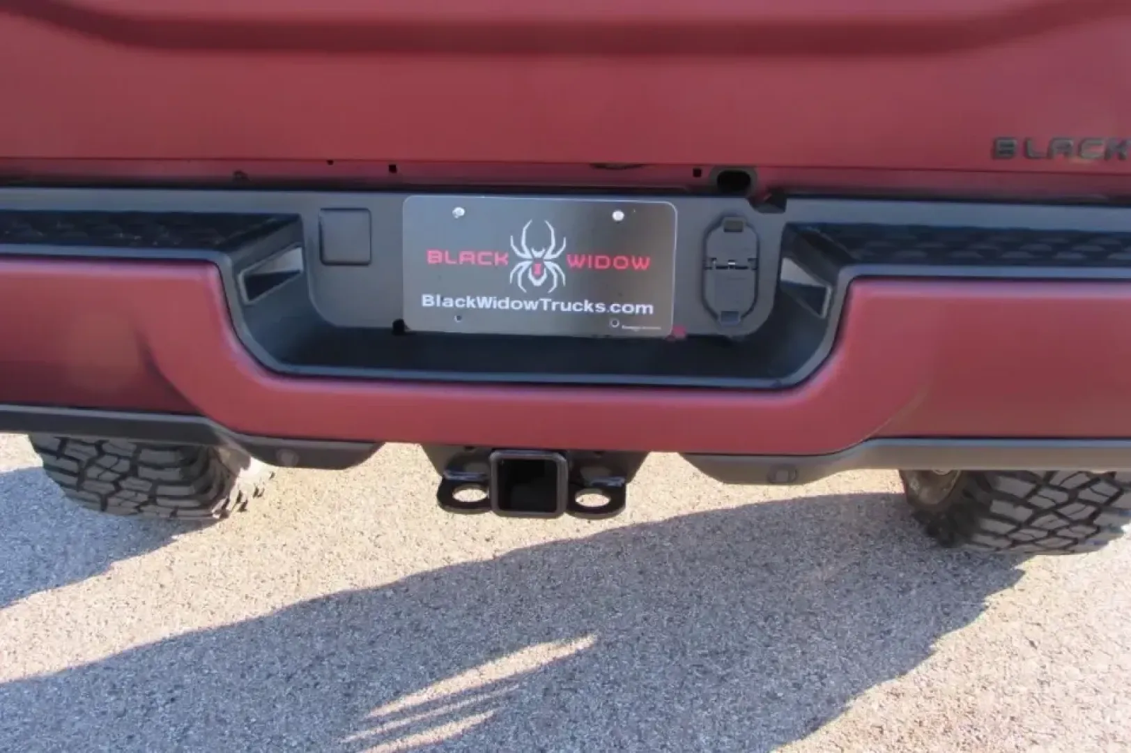 2024 /Black Ram 3500 Laramie (3C63R3EL4RG) with an 6.7L L6 OHV 24V TURBO DIESEL engine, 6A transmission, located at 12830 Highway 21, De Soto, MO, 63020, (636) 337-7777, 38.153099, -90.573624 - **Unleash Your Adventurous Spirit with the 2024 Ram 3500 Laramie!** <br /> <br /> Are you ready to elevate your weekend getaways or tackle tough jobs with ease? Look no further than the 2024 Ram 3500 Laramie, the perfect blend of power, comfort, and technology. This heavy-duty truck is designed for - Photo#11