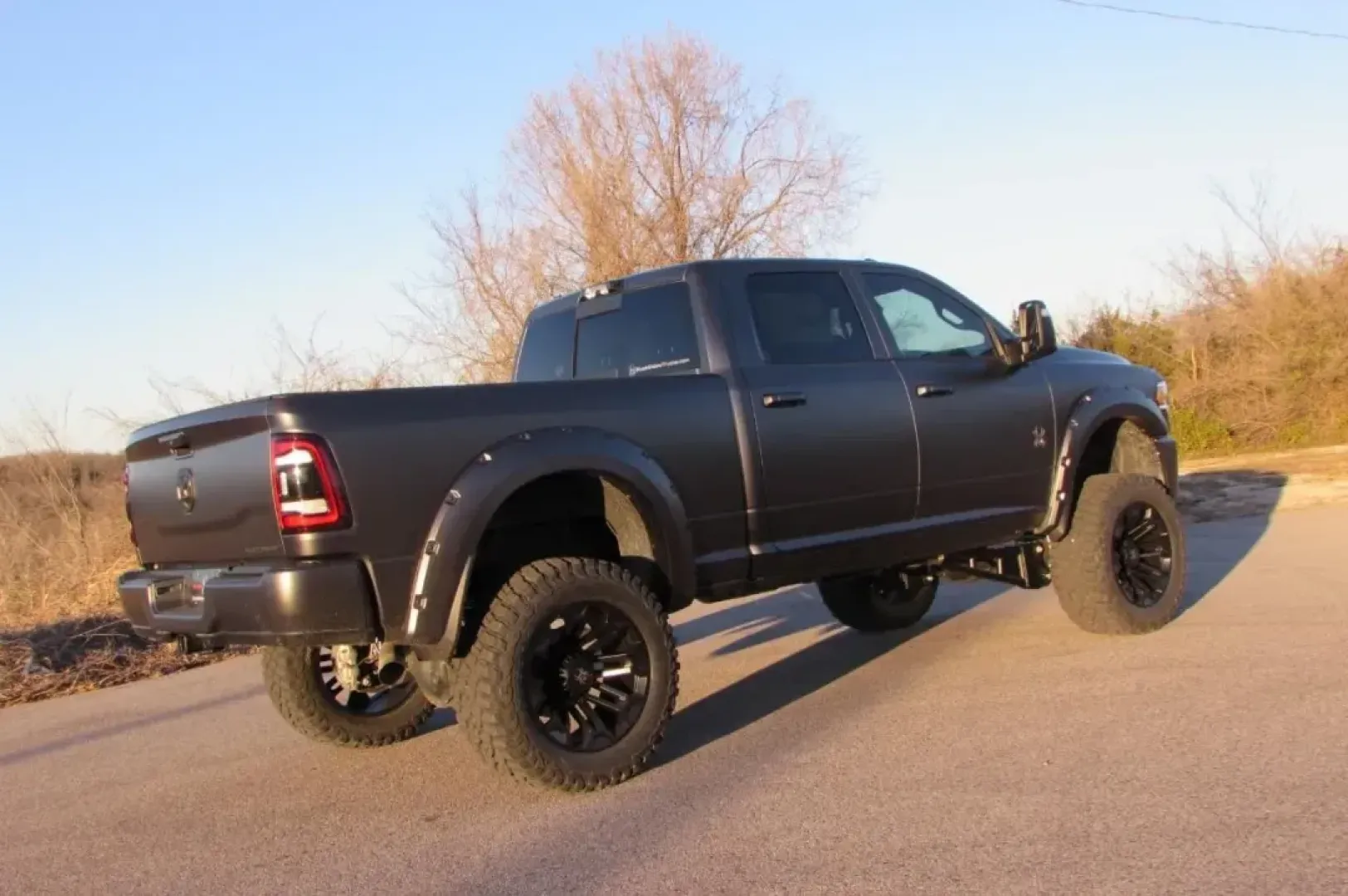 2024 /Black Leather Ram 3500 Laramie (3C63R3EL9RG) with an Other engine, located at 12830 Highway 21, De Soto, MO, 63020, (636) 337-7777, 38.153099, -90.573624 - **Unleash Your Adventurous Spirit with the 2024 Ram 3500 Laramie The Ultimate Truck for Every Journey!**<br /> <br /> Are you ready to elevate your driving experience? The 2024 Ram 3500 Laramie is designed for those who crave power, comfort, and versatility. Whether you're hauling heavy loads for w - Photo#5